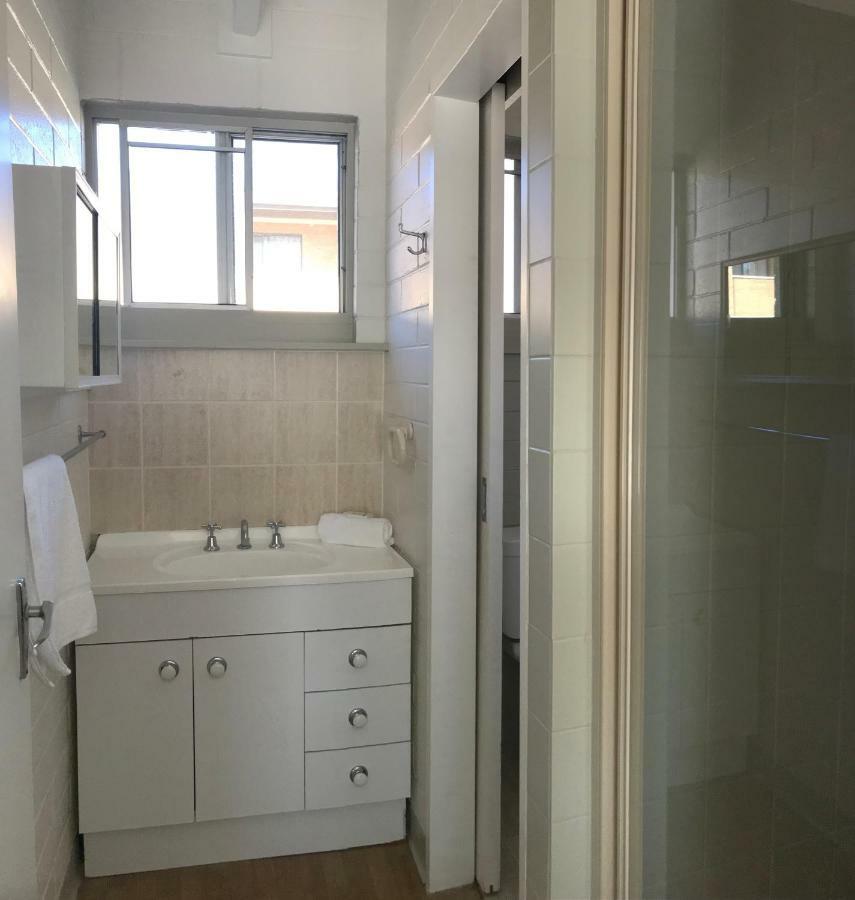 Kon Tiki Apartments Μπέιτμανς Μπέι Εξωτερικό φωτογραφία