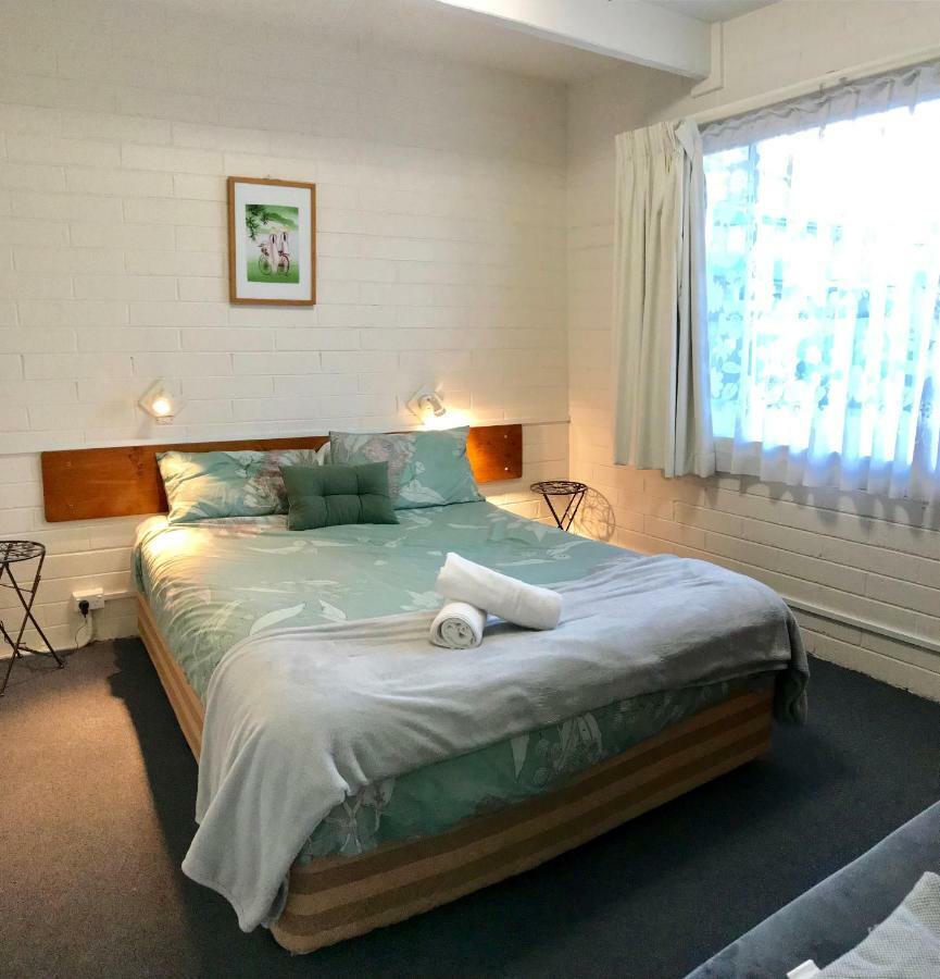Kon Tiki Apartments Μπέιτμανς Μπέι Εξωτερικό φωτογραφία