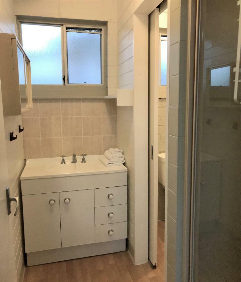 Kon Tiki Apartments Μπέιτμανς Μπέι Εξωτερικό φωτογραφία